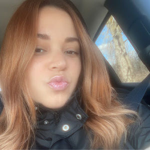 Meet your Posher, Angelica